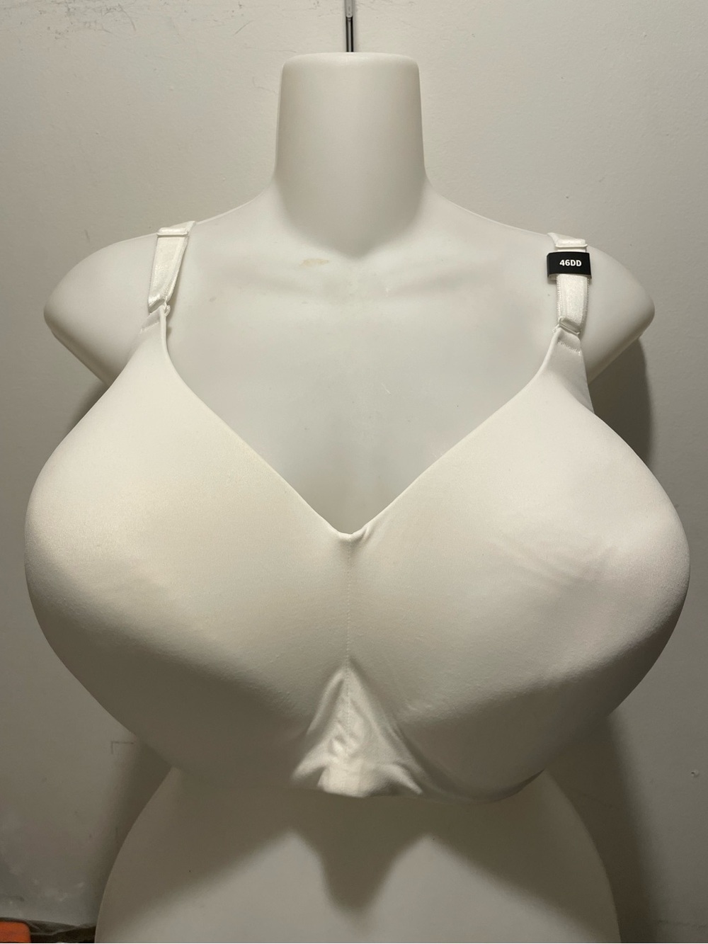 Torrid Curve Brand Size 46DD White NWT Wire Free Fully Lined Everyday Bra